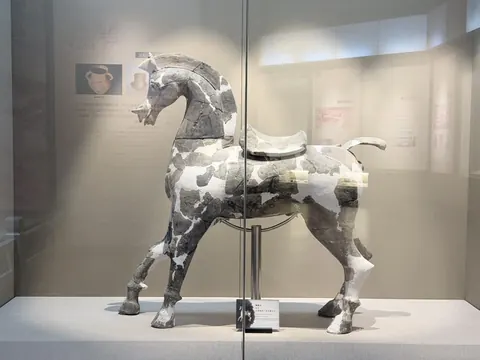 A bronze horse displayed in the Dali Prefecture Museum